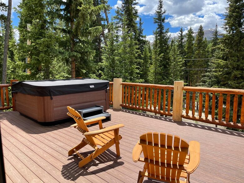 Breckenridge Lodge with Game Room & Hot Tub - Breckenridge, Colorado