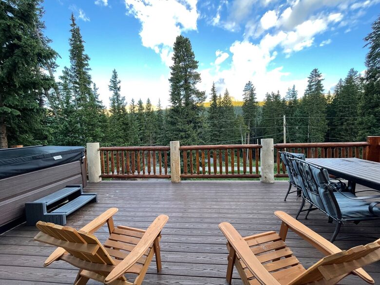 Breckenridge Lodge with Game Room & Hot Tub - Breckenridge, Colorado