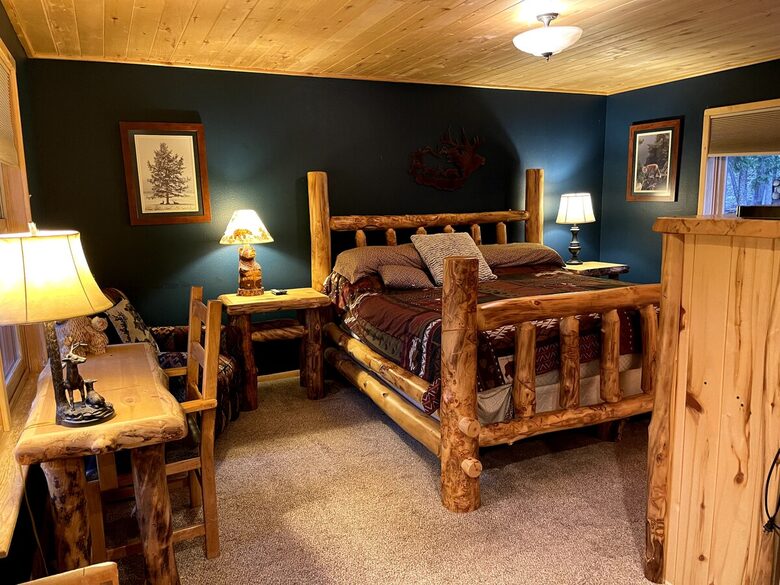 Breckenridge Lodge with Game Room & Hot Tub - Breckenridge, Colorado