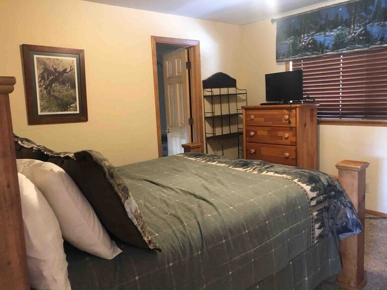 Breckenridge Lodge with Game Room & Hot Tub - Breckenridge, Colorado