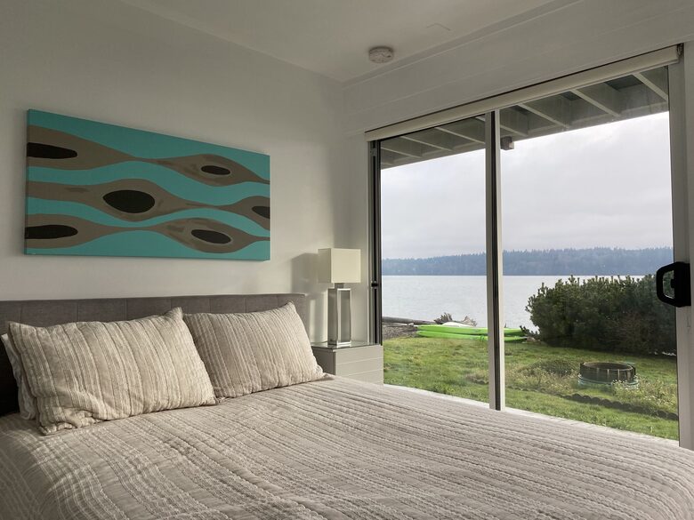 Elegant Waterfront Escape in the Pacific Northwest - Anacortes, Washington