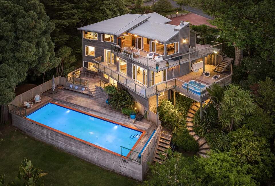 Matakana Haven with Panoramic Sea Views - Matakana, New Zealand