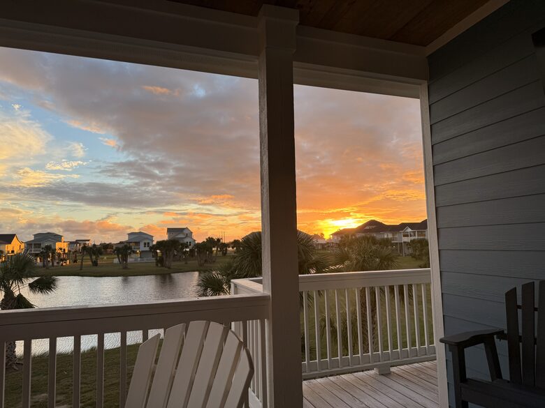 Beautiful sunset from back patio