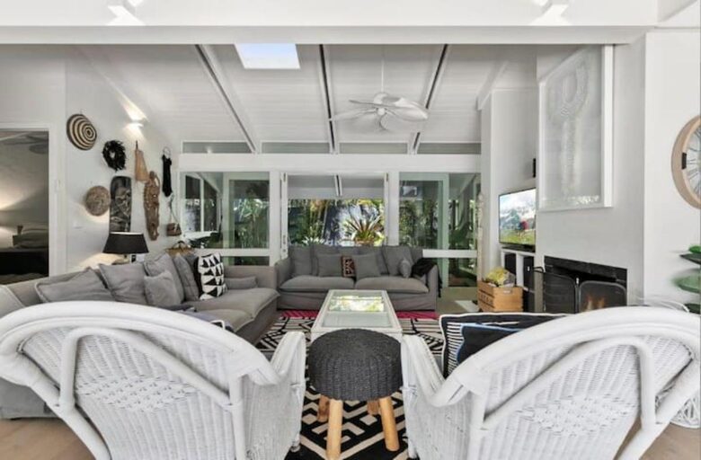 Hidden Gem at the Edge of Noosa National Park - Sunshine Coast, Australia