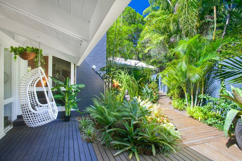 Hidden Gem at the Edge of Noosa National Park - Sunshine Coast, Australia