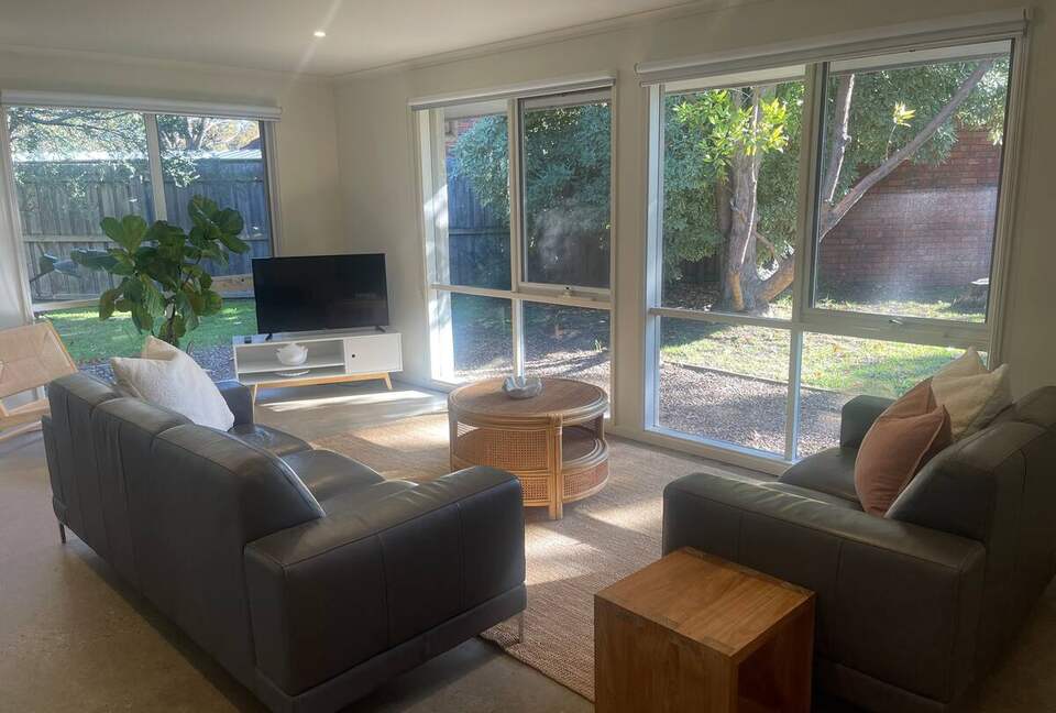 Coastal Getaway with Spacious Yard and Kayaks - Barwon Heads, Australia