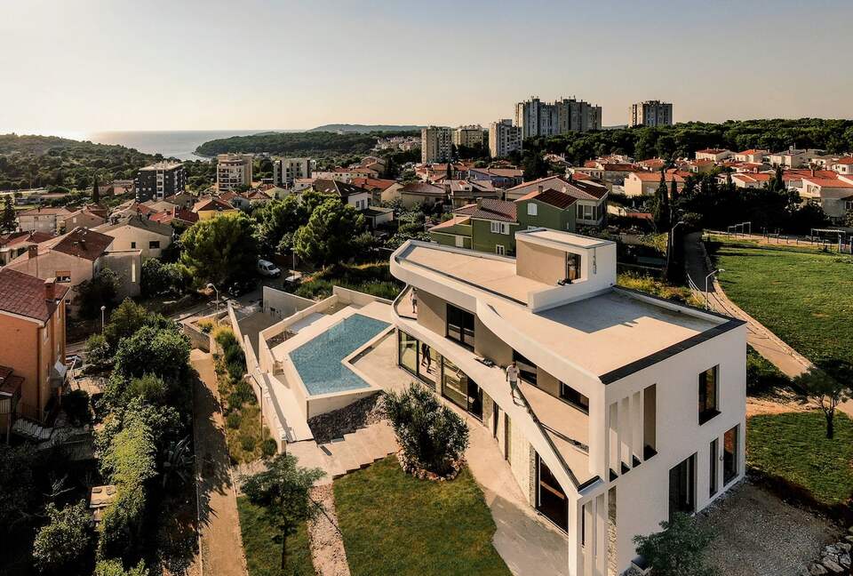 Private design-villa with large pool in Pula - Pula, Croatia