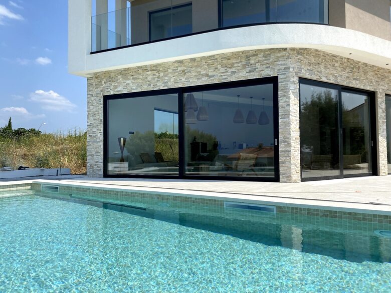 Private design-villa with large pool in Pula - Pula, Croatia