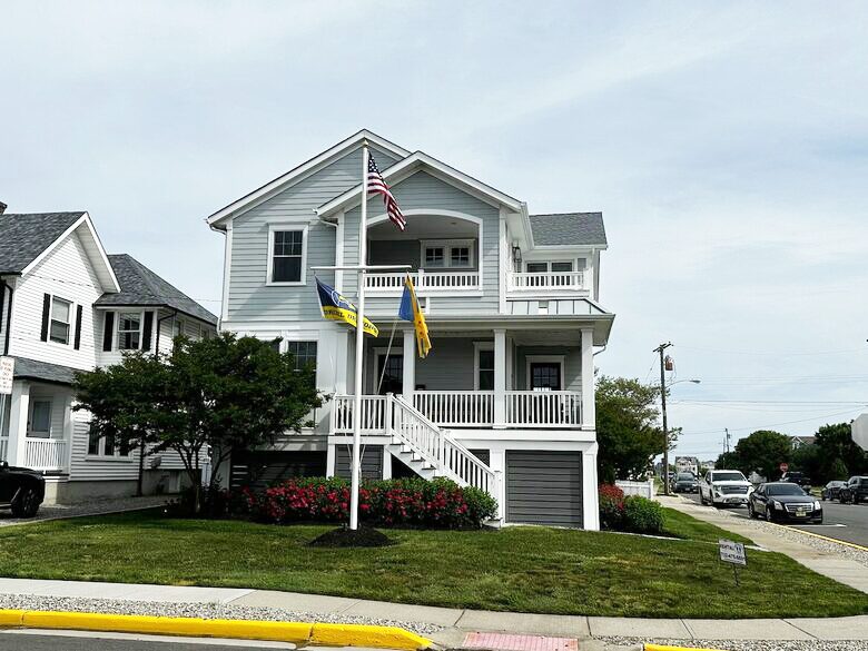Charming Beach Escape with Lakeview Porch | 1 Block to Jenk Boardwalk - Point Pleasant Beach, New Jersey