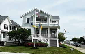 Charming Beach Escape with Lakeview Porch | 1 Block to Jenk Boardwalk - Point Pleasant Beach, New Jersey