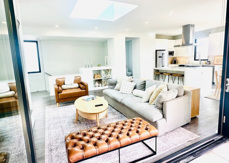 Timeless Elegance by the Sea in Olde Del Mar - Del Mar, California