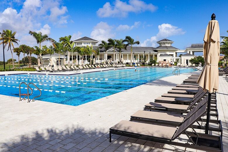 Mid-Century Elegance Near the Intracoastal - North Palm Beach, Florida