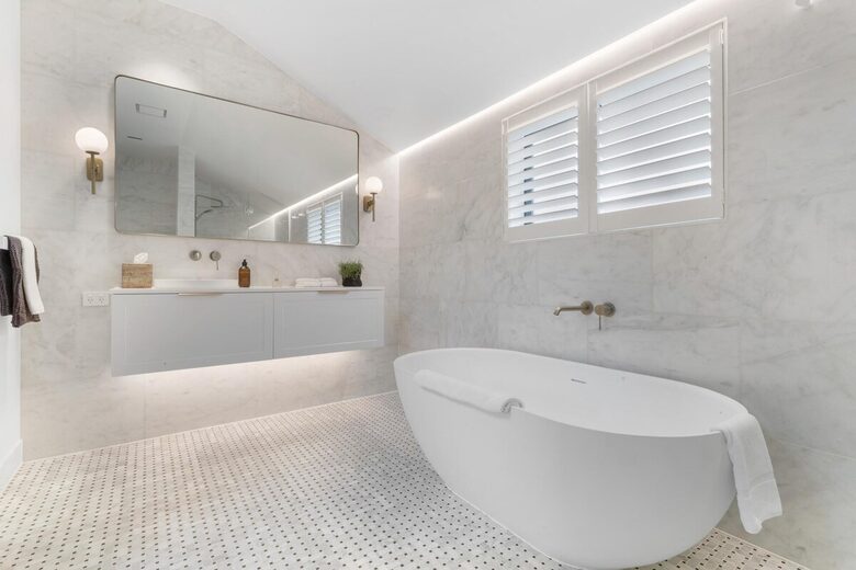 Modern Alpine Escape with Designer Finishes - Arrowtown, New Zealand