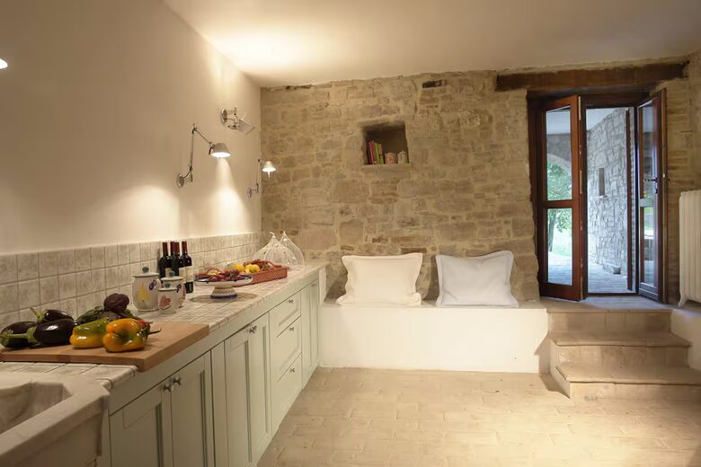 Gorgeous 18th Century Stone Villa in Umbria - Todi, Italy