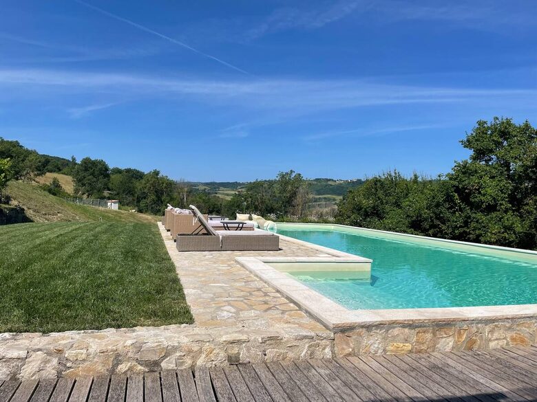 Gorgeous 18th Century Stone Villa in Umbria - Todi, Italy