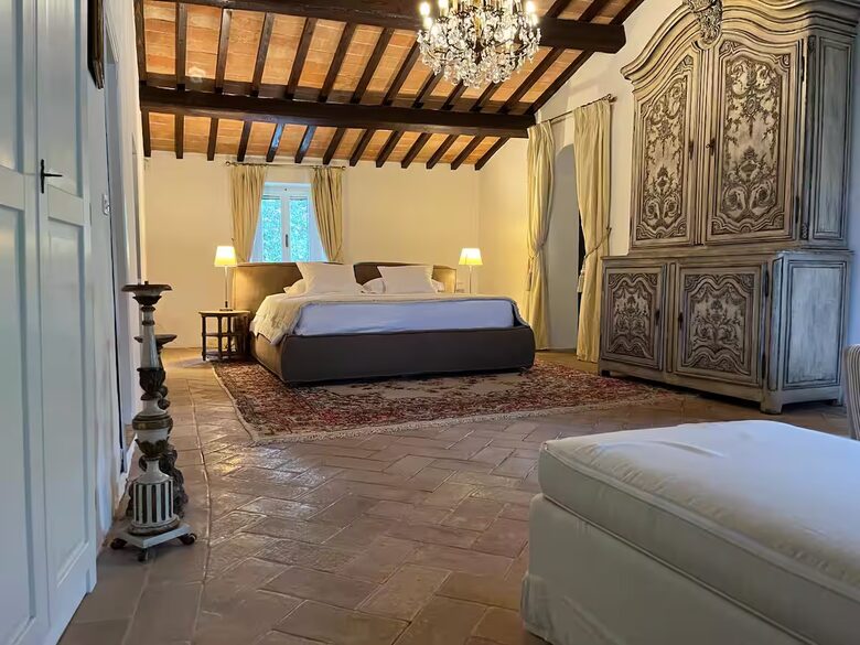 Gorgeous 18th Century Stone Villa in Umbria - Todi, Italy