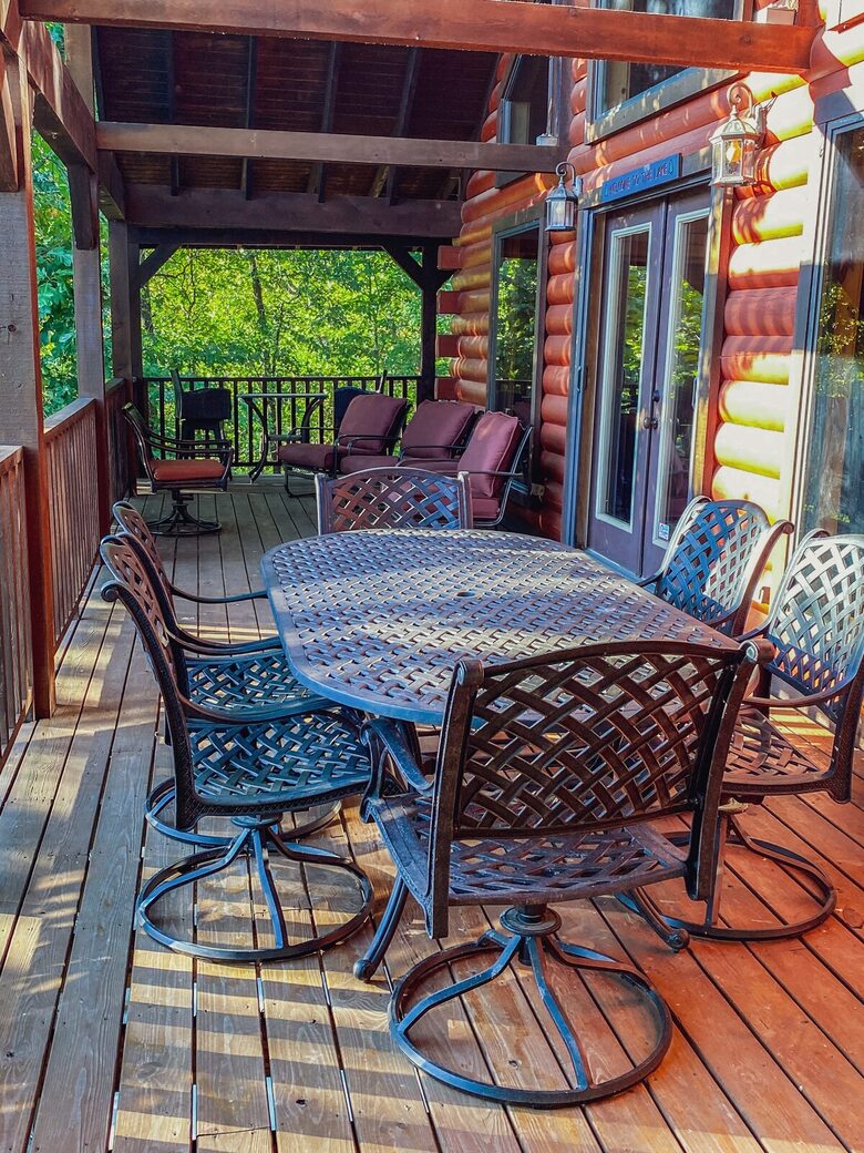Spacious Waterfront Haven in the Ozarks - Eucha, Oklahoma