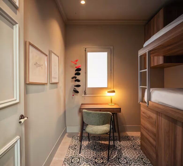 Equity Residences, Barcelona 6 Bedroom Flat in L'Eixample - Barcelona, Spain