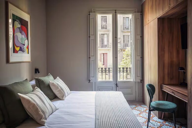 Equity Residences, Barcelona 6 Bedroom Flat in L'Eixample - Barcelona, Spain