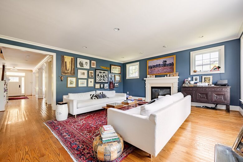 Woodland Elegance Near the Capital - McLean, Virginia