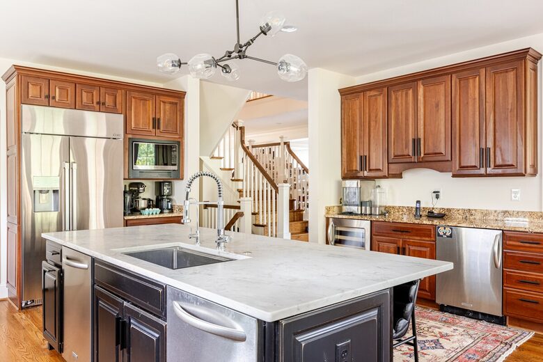 Woodland Elegance Near the Capital - McLean, Virginia