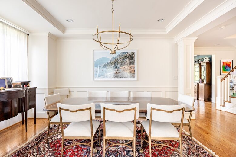 Woodland Elegance Near the Capital - McLean, Virginia