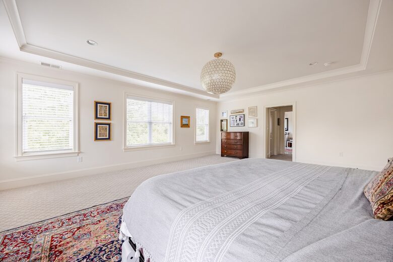 Woodland Elegance Near the Capital - McLean, Virginia