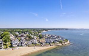 Graceful Living with Private Beachfront Views - Clinton, Connecticut