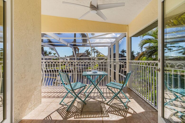 SW Florida Light-Filled Canal Front Escape - Cape Coral, Florida