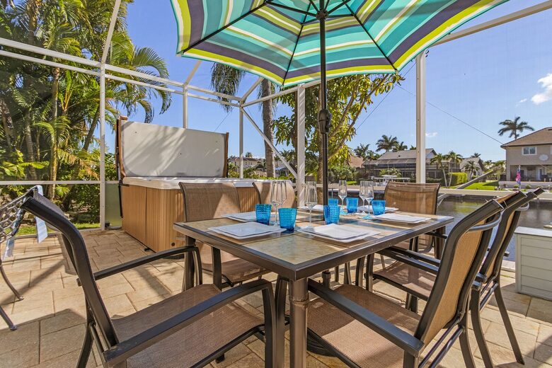 SW Florida Light-Filled Canal Front Escape - Cape Coral, Florida