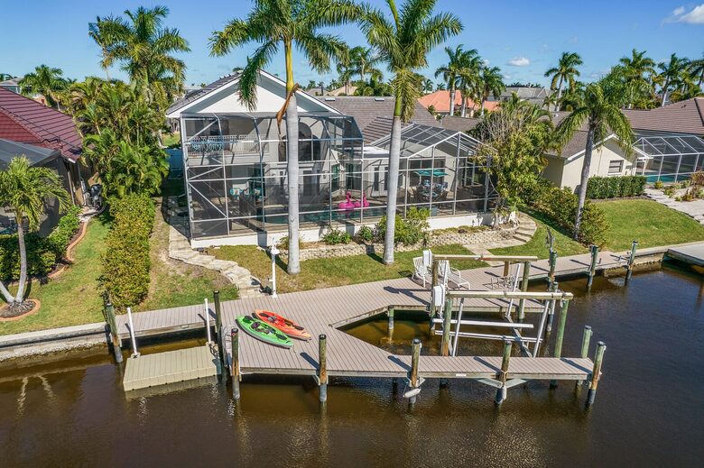 SW Florida Light-Filled Canal Front Escape - Cape Coral, Florida
