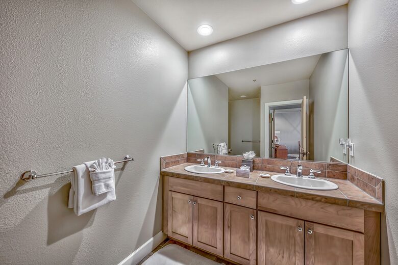 The Residence at Northstar - 4 Bedroom - Truckee, California