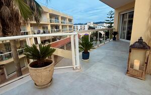 Tranquil West Ibiza Retreat with Private Terrace & Pool Access - Port des Torrent -San José, Ibiza, Spain