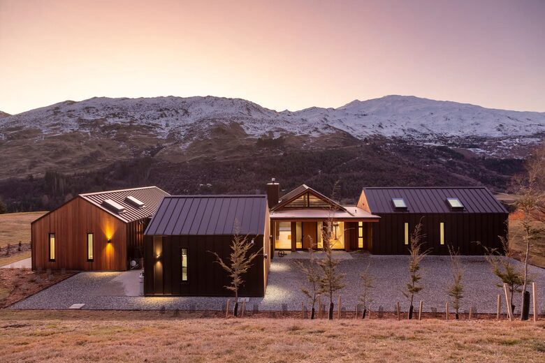 World-Class Sanctuary on the Outskirts of Queenstown - Queenstown, New Zealand