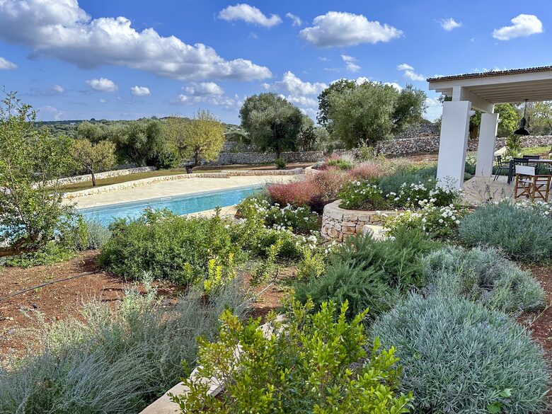Timeless Apulian Retreat Amidst Olive Groves - Ostuni, Italy