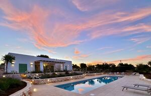 Timeless Apulian Retreat Amidst Olive Groves - Ostuni, Italy