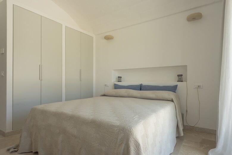 Timeless Apulian Retreat Amidst Olive Groves - Ostuni, Italy