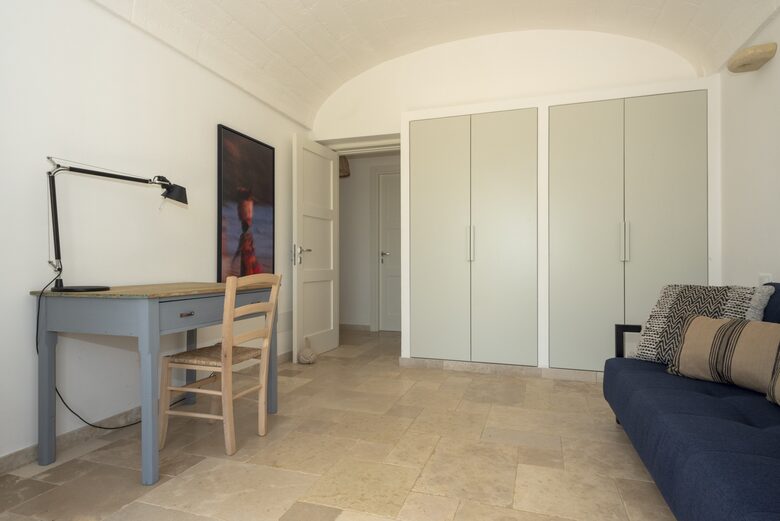 Timeless Apulian Retreat Amidst Olive Groves - Ostuni, Italy
