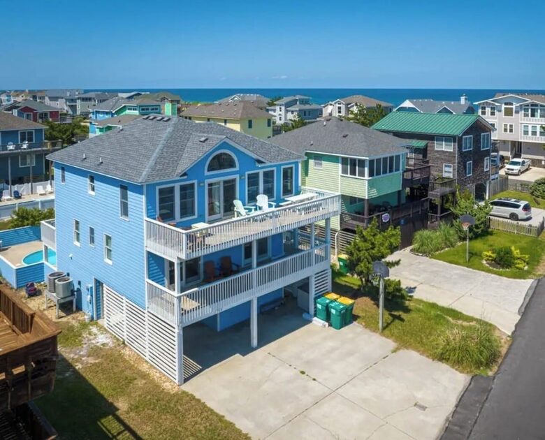 Stylish Corolla Retreat with Pool, Hot Tub & Ocean Views - Corolla, North Carolina