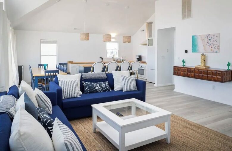 Stylish Corolla Retreat with Pool, Hot Tub & Ocean Views - Corolla, North Carolina