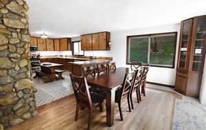 Spacious Canyon Lodge with Private Pool & Deck - Preston, Idaho