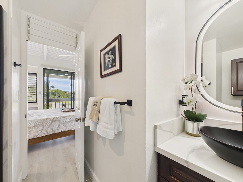 Modern Island Escape on Oahu’s North Shore - Kahuku, Hawaii