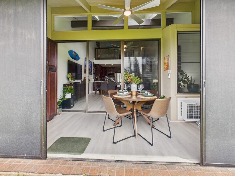 Modern Island Escape on Oahu’s North Shore - Kahuku, Hawaii