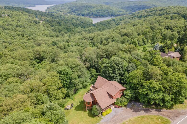 Mountain Luxury Meets Family Fun in Swanton - Oakland, Maryland
