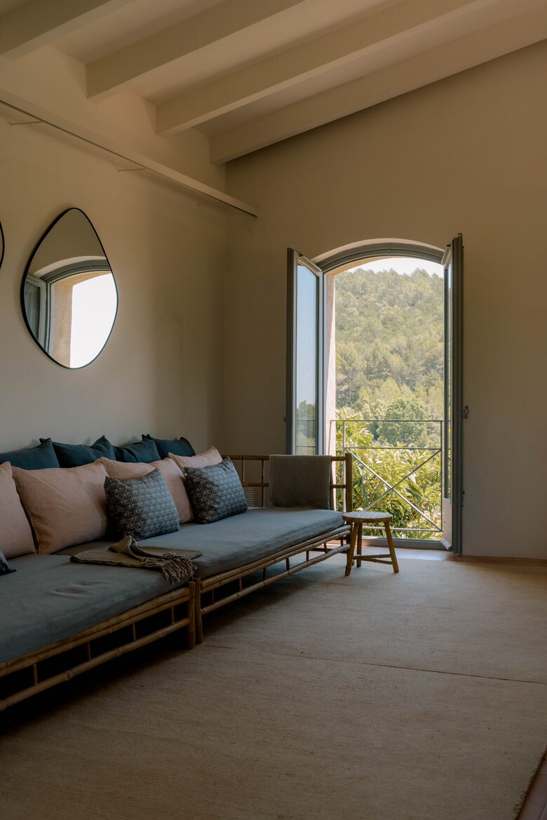 A Premier Pyrenean Retreat – Luxury Lodge & Wellness Sanctuary - Girona, Spain