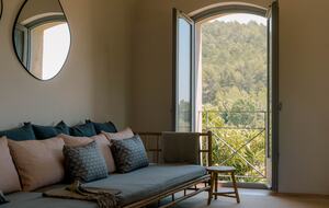 A Premier Pyrenean Retreat – Luxury Lodge & Wellness Sanctuary - Girona, Spain