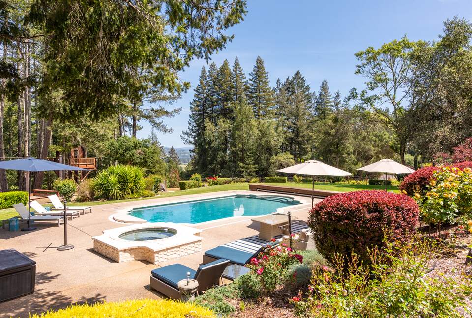 Private Wine Country Estate with Spa & Treehouse - Healdsburg, California