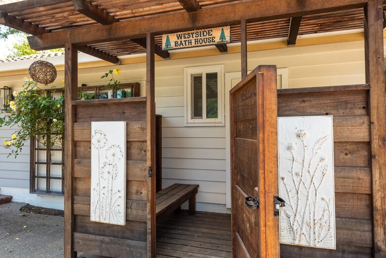 Private Wine Country Estate with Spa & Treehouse - Healdsburg, California