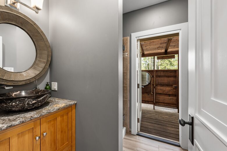 Private Wine Country Estate with Spa & Treehouse - Healdsburg, California