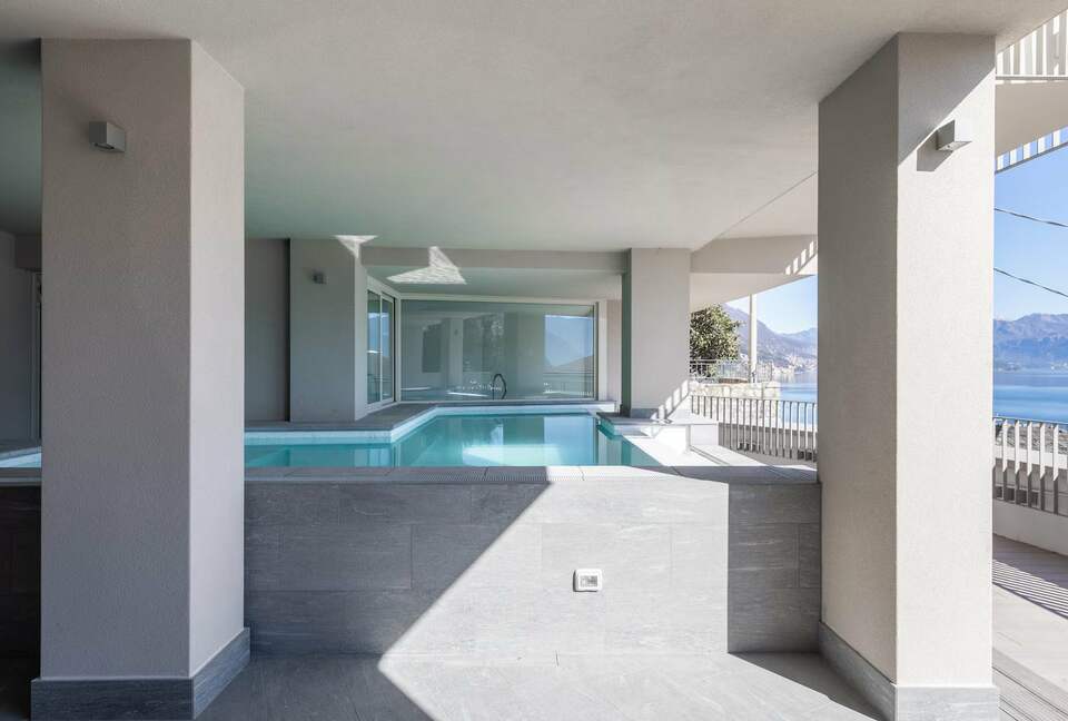 Sophisticated Two-Level Apartment Overlooking Lake Como - Argegno, Lake Como, Italy